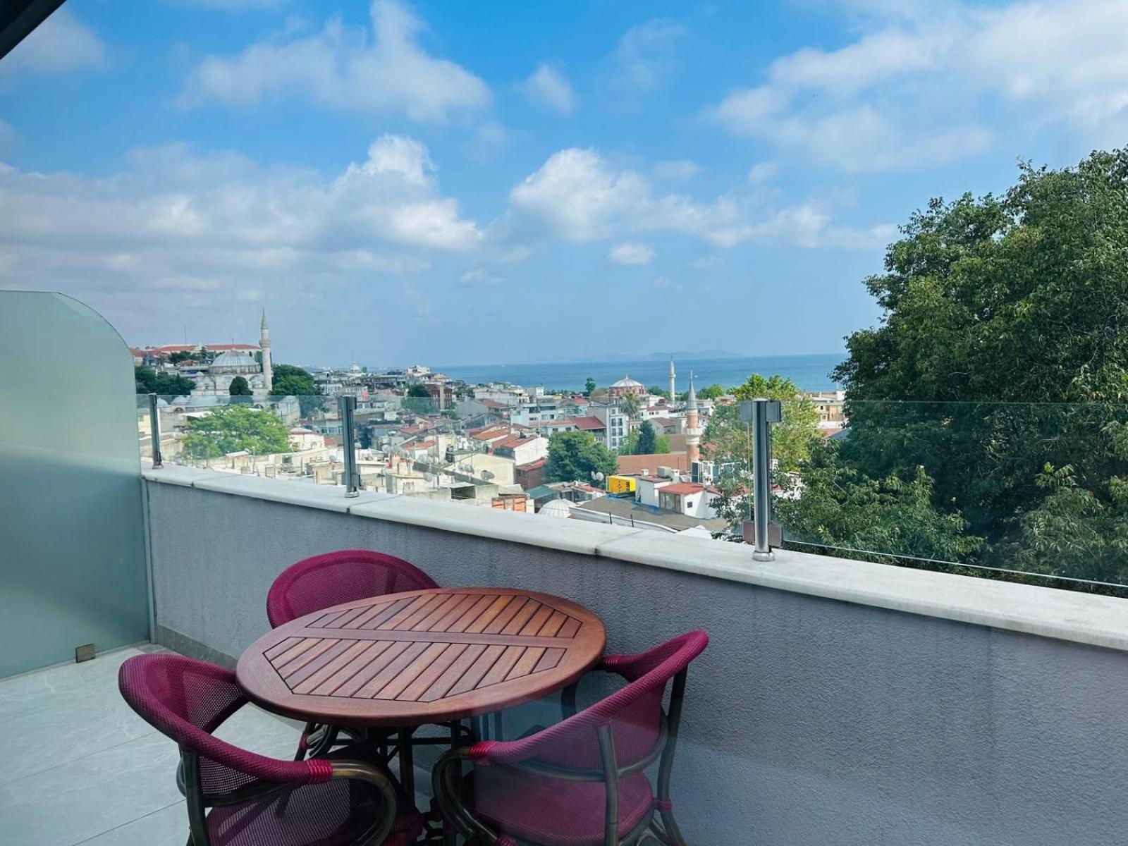 Hotel Grand Yavuz Sultanahmet 4*